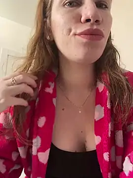 Snapshot of EvaRush chatting on January 2025 08:25:02 AM EvaRush online show from January 2025 08:25:02 AM