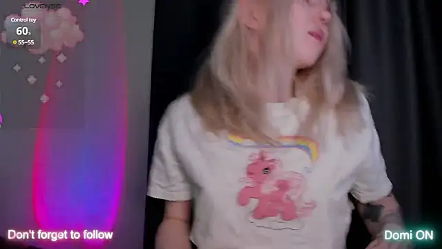 takeyourmolly online show from March 2025 04:28:01 PM