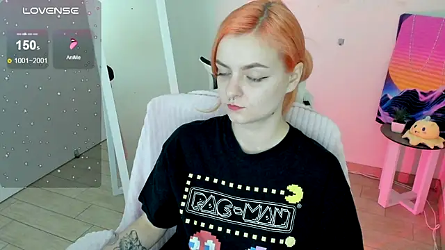 Fire Bestie online show from October 2025 01:01:02 PM