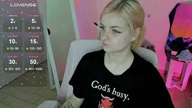 Fire Bestie online show from September 2025 12:10:01 PM