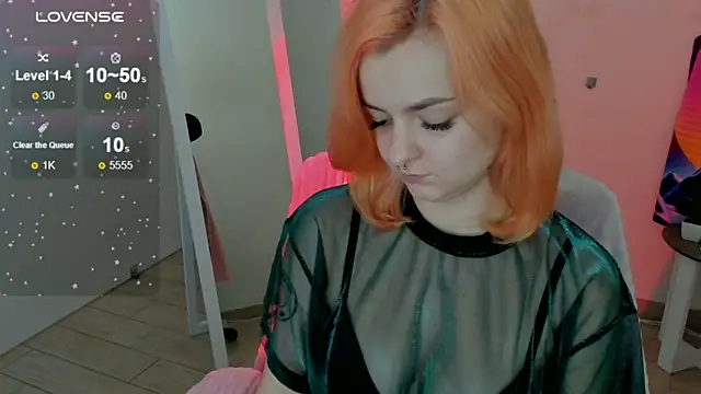 Fire Bestie online show from October 2025 01:11:02 PM