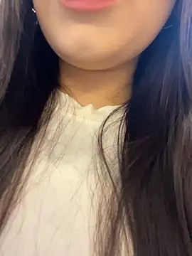 Chloe  Moon online show from March 2026 02:22:02 PM