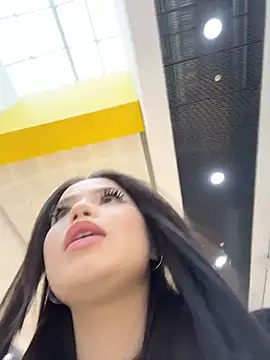 Chloe  Moon online show from February 2026 02:06:01 PM