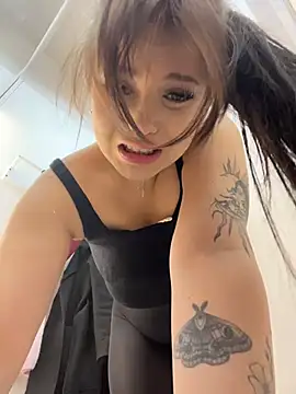 Chloe  Moon online show from October 2025 03:57:01 PM
