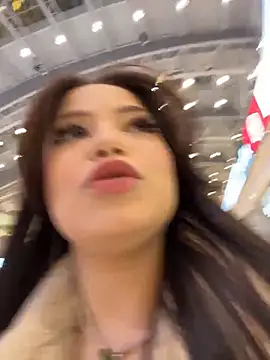 Snapshot of Chloe__Moon chatting on November 2025 02:28:02 PM Chloe Moon online show from November 2025 02:28:02 PM