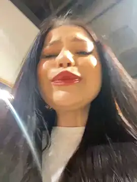 Chloe  Moon online show from February 2025 06:08:02 PM