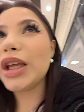 Chloe  Moon online show from January 2026 02:20:01 PM