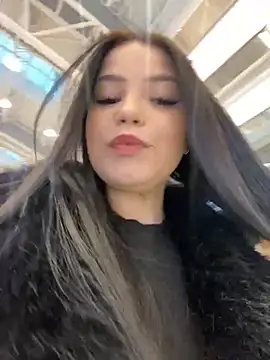 Chloe  Moon online show from January 2025 10:37:01 AM