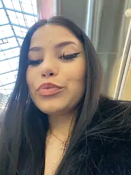 Chloe  Moon online show from January 2025 12:47:02 PM