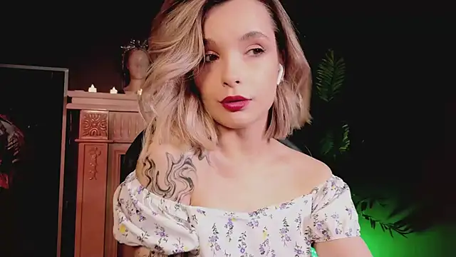 alita angelo online show from January 2025 08:37:02 PM
