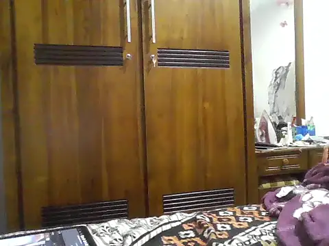 nikini1621 online show from November 2025 05:06:01 PM