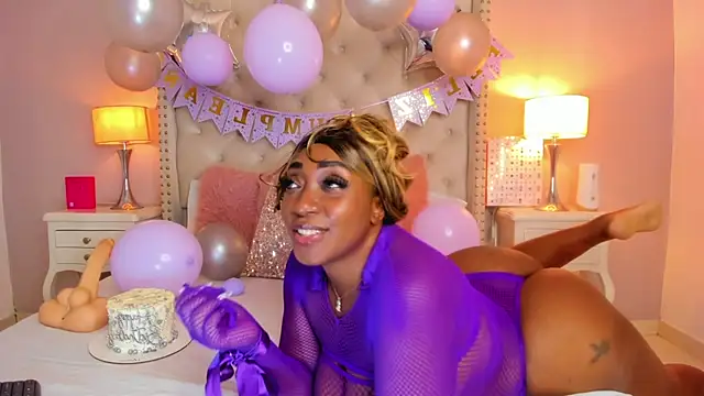 Gabriiela  online show from February 2026 04:47:01 AM