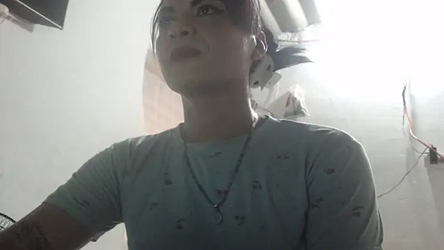 Analiasmith89 online show from March 2026 06:32:02 PM