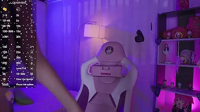 Snapshot of mara_jackson_ chatting on February 2025 12:05:02 PM mara jackson online show from February 2025 12:05:02 PM