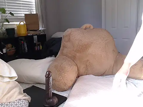 LauLauPAWG online show from October 2025 07:00:01 PM