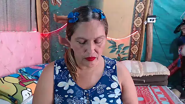 mom son dirty online show from November 2025 02:10:01 PM