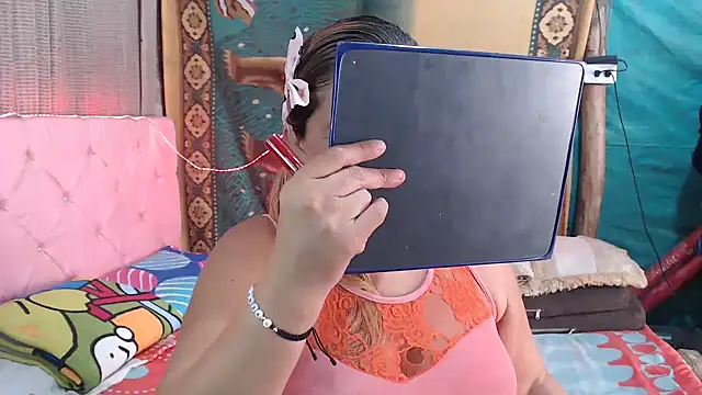 mom son dirty online show from November 2025 02:42:02 PM