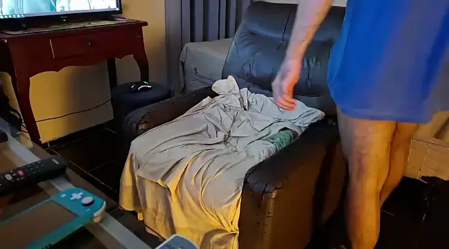 LUH133 online show from January 2025 02:43:02 AM