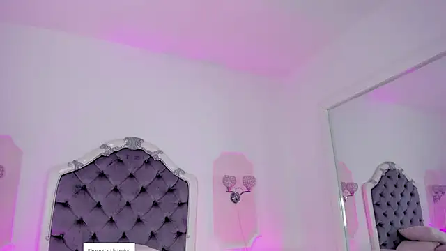Snapshot of PollyGrey_ chatting on February 2025 01:14:02 AM PollyGrey online show from February 2025 01:14:02 AM