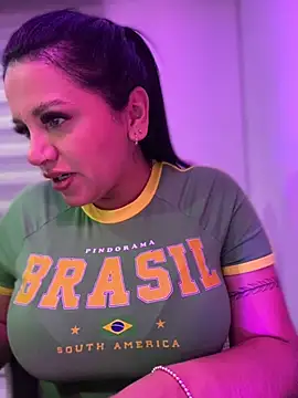 Snapshot of Milff_parkerrr chatting on October 2025 12:09:01 AM Milff parkerrr online show from October 2025 12:09:01 AM