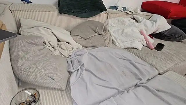 chubbybear88 online show from December 2025 05:53:01 AM