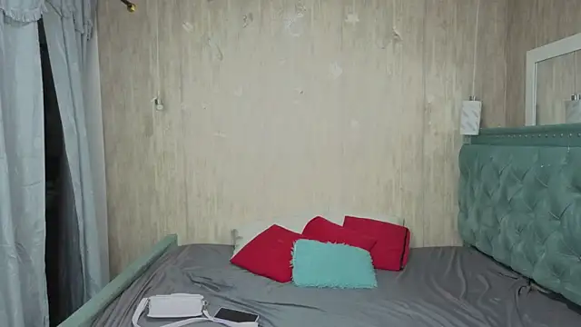 Marcelaa fox online show from April 2026 08:34:01 PM