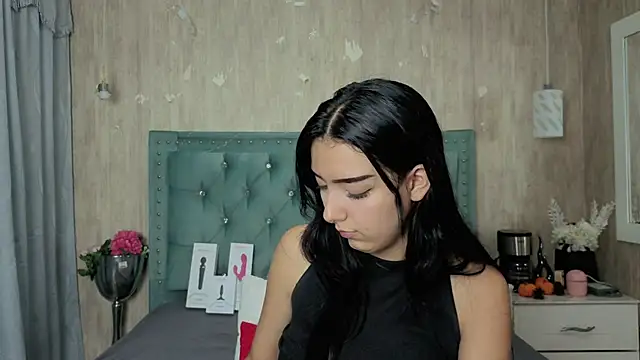 Marcelaa fox online show from June 2026 09:05:02 PM