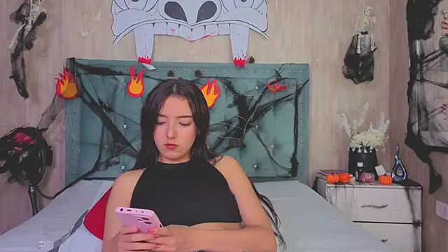 Marcelaa fox online show from October 2025 09:25:02 PM