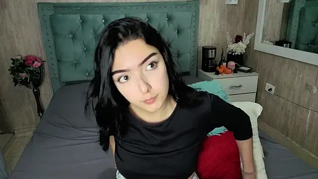 Marcelaa fox online show from June 2026 08:36:02 PM