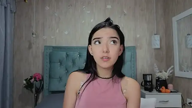 Marcelaa fox online show from March 2026 08:33:01 PM