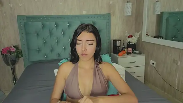 Marcelaa fox online show from July 2026 09:04:01 PM