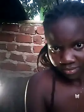 Black juicy24 online show from February 2025 04:10:02 PM