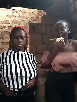 Black juicy24 online show from September 2025 04:30:02 AM