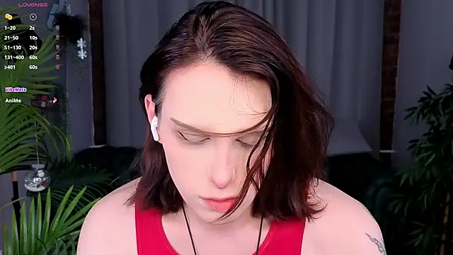  yourFoxy  online show from December 2024 02:43:02 PM