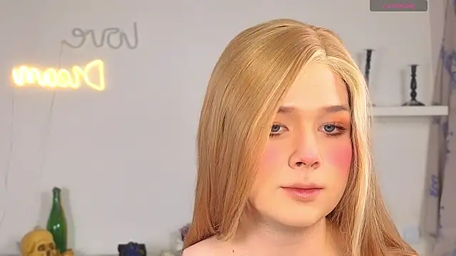  yourFoxy  online show from October 2025 11:56:01 AM