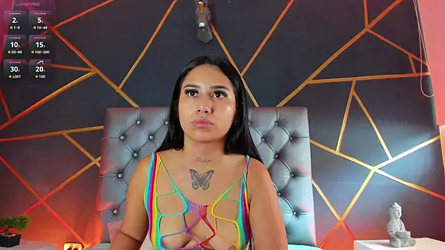 Isabella Flowers online show from October 2025 08:31:01 PM