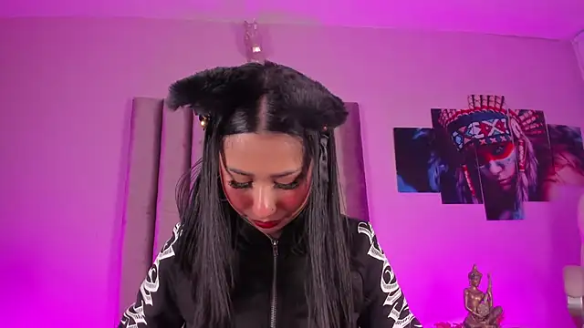 Isabella Flowers online show from April 2026 04:19:01 AM