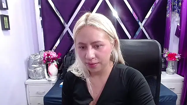 ConstansBlonde online show from March 2025 01:55:01 PM