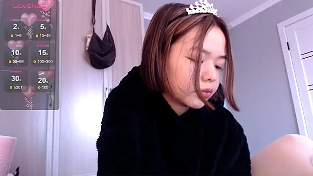 Snapshot of osaka_nia chatting on February 2025 11:17:01 AM osaka nia online show from February 2025 11:17:01 AM