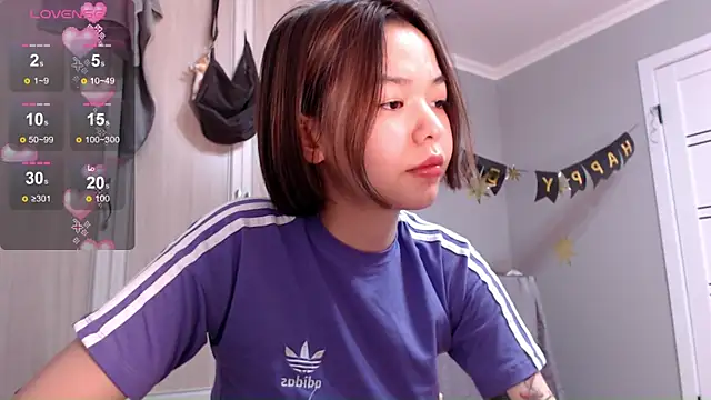 Snapshot of osaka_nia chatting on February 2025 07:42:02 PM osaka nia online show from February 2025 07:42:02 PM