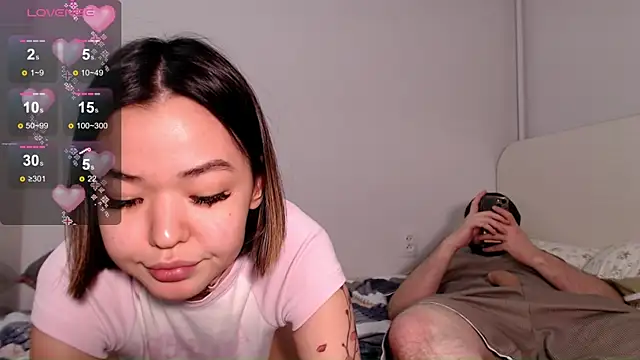 Snapshot of osaka_nia chatting on December 2025 05:44:01 PM osaka nia online show from December 2025 05:44:01 PM