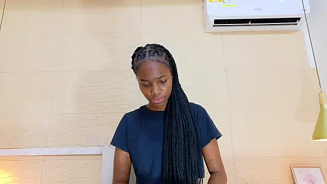 Chocolatte bar online show from February 2025 01:10:01 PM