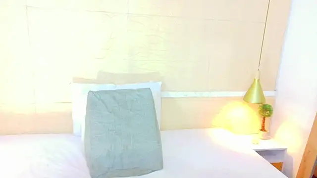 Chocolatte bar online show from November 2025 01:50:02 PM