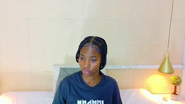 Chocolatte bar online show from February 2026 01:44:01 PM