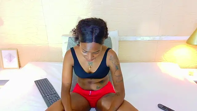 Chocolatte bar online show from January 2026 02:10:01 PM