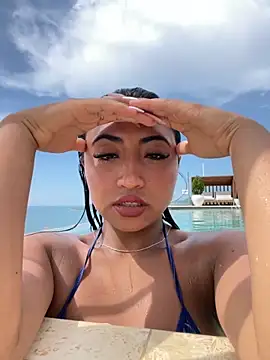 Snapshot of Hanna_fost chatting on October 2025 06:49:02 PM Hanna fost online show from October 2025 06:49:02 PM