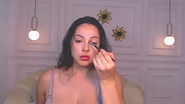 luna  bella12 online show from February 2025 07:16:02 PM