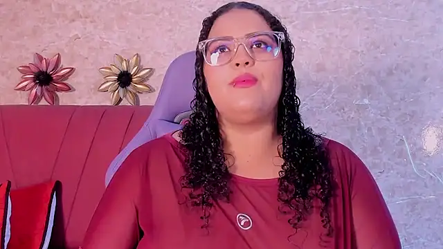 juli 2tyes online show from November 2025 03:54:01 AM