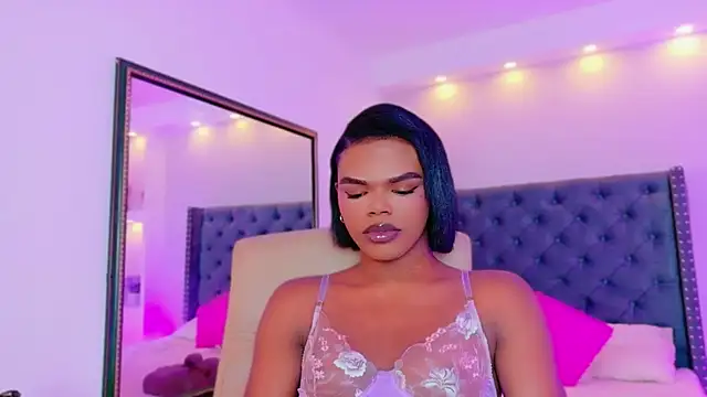 CamiEstrada online show from September 2025 07:47:01 AM