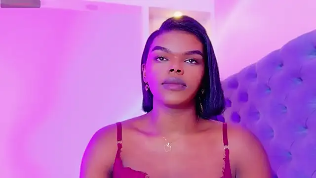 CamiEstrada online show from October 2025 01:21:02 PM